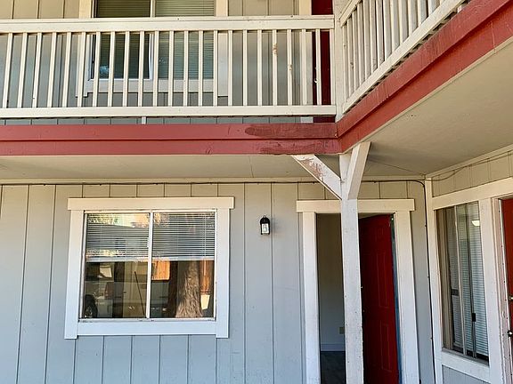 4th image of 117 5th St #3