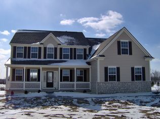 109 Harvest Ridge Ave, Pataskala, OH 43062