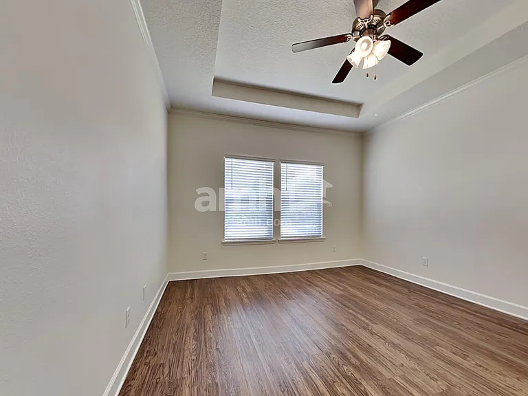 814 Rocking Chair Ln — Photo 10