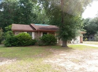 6507 Colonial Dr, Milton, FL 32570