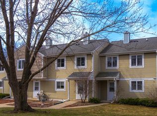 5811 Highland Ter #B3, Middleton, WI 53562