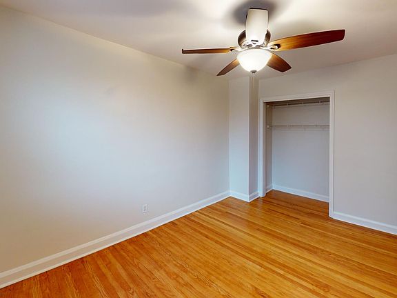 4th image of 34 Shady Nook Ave