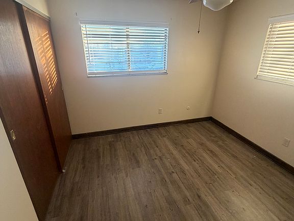 5th image of 4219 Roosevelt Blvd #C
