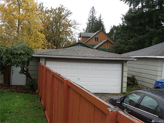 4th image of 4814 S Thompson Ave