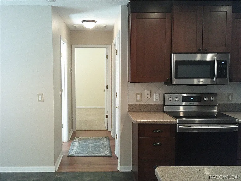 1035 S Brookfield Dr — Photo 11