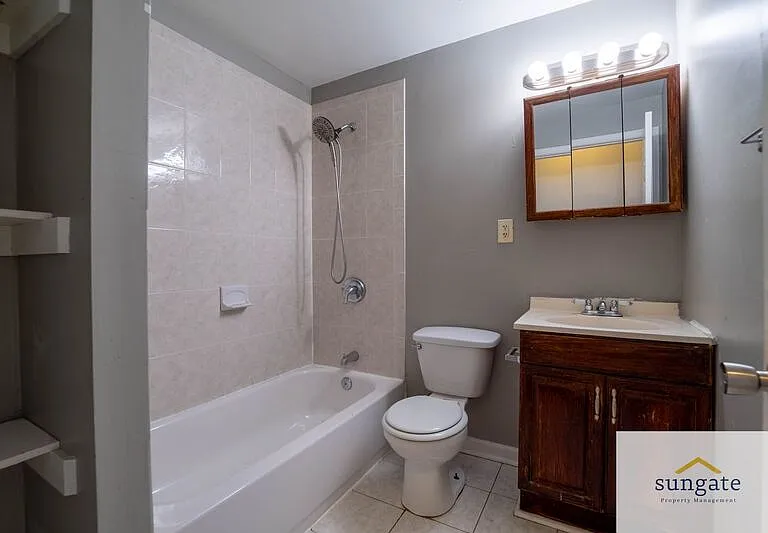 1210A Sargeant St — Photo 18