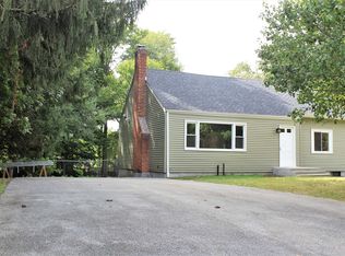 54 Kinry Rd, Poughkeepsie, NY 12603