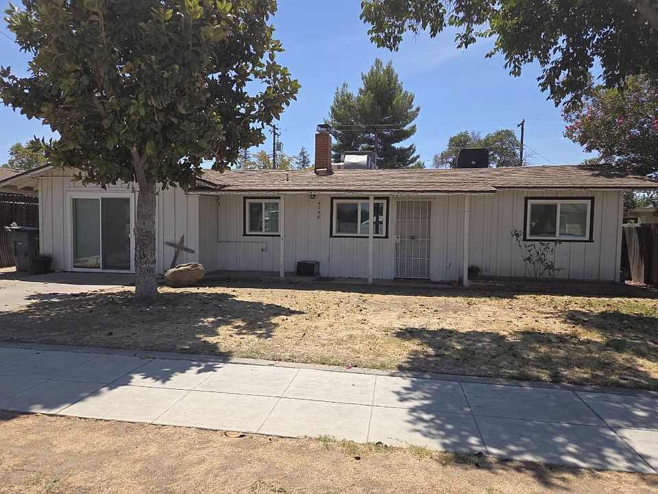 1st image of 4760 E Lamona Ave