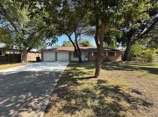 2115 N 9th St, Temple, TX 76501