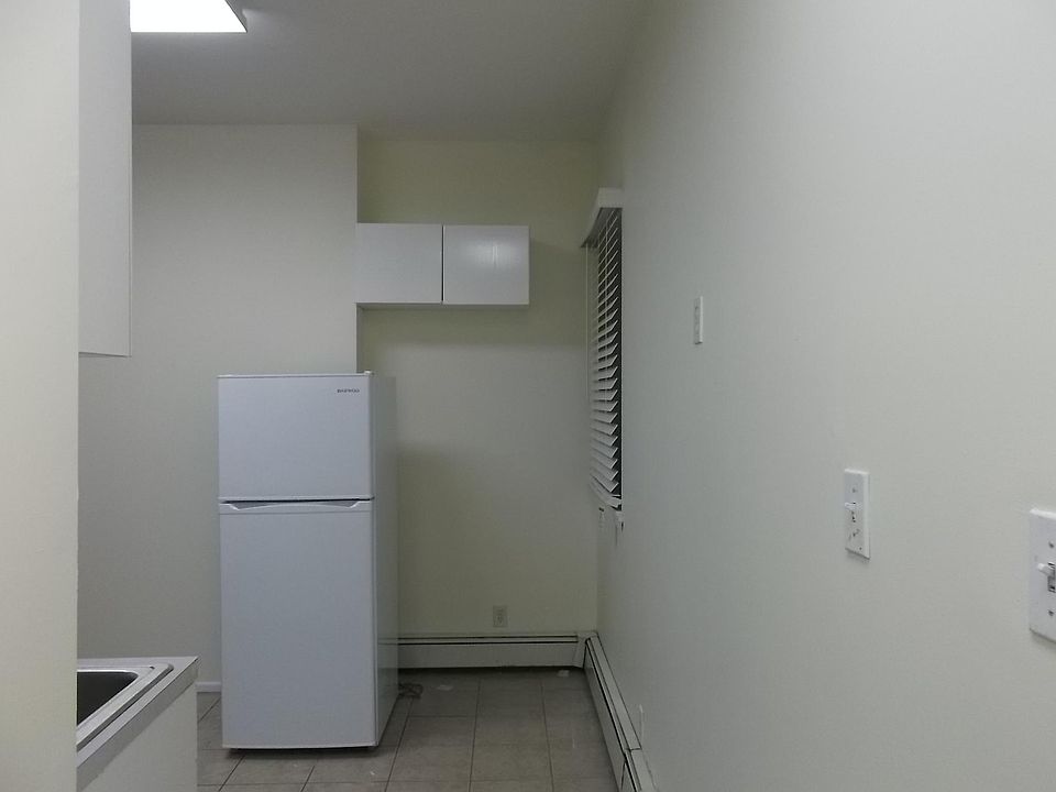 2nd image of 2509 Avenue U