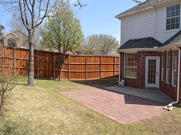 3rd image of 9809 Hickory Hollow Ln