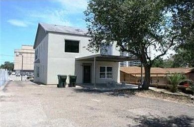 1st image of 413 N Tancahua St