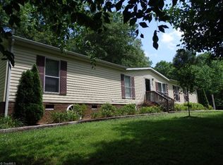 3011 Brookside Ct, Asheboro, NC 27205
