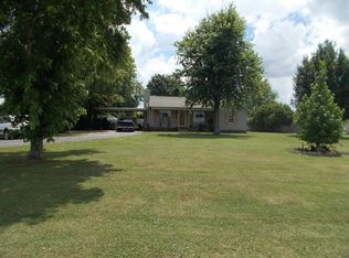 200 Old Rover Rd, Unionville, TN 37180