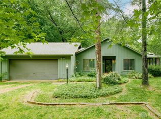 955 S High St, Yellow Springs, OH 45387