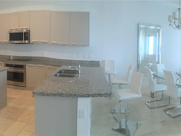 5189 NW 85th Ave #5189 — Photo 4