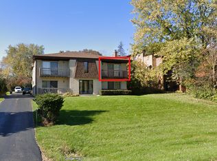 9S314 Nantucket Dr APT 2N, Darien, IL