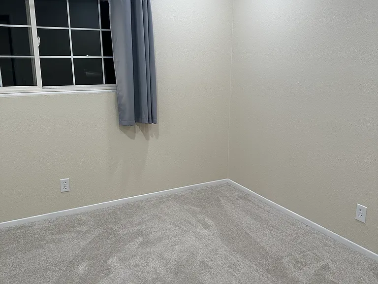 246 S Bush St — Photo 6