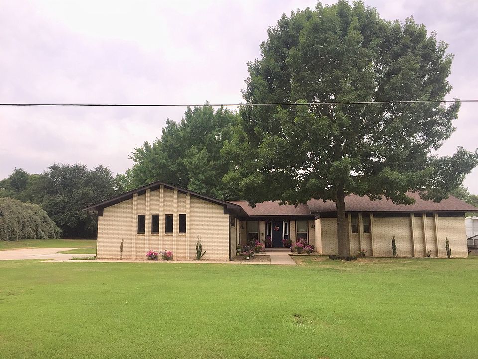1210 Brooks St.