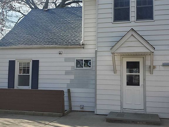 2nd image of 374 Plainfield St