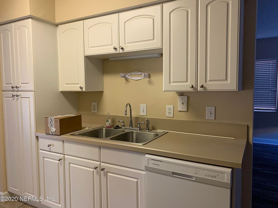 1st image of 1800 PARK Avenue #115