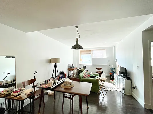 Rented by ZEMU REALTY | media 15