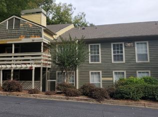 102 Riverview Dr SE, Marietta, GA