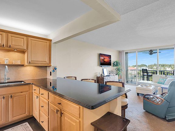 5th image of 88540 Overseas Hwy APT 304
