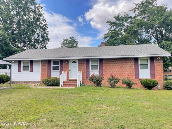 202 Hill Street, Laurinburg, NC 28352