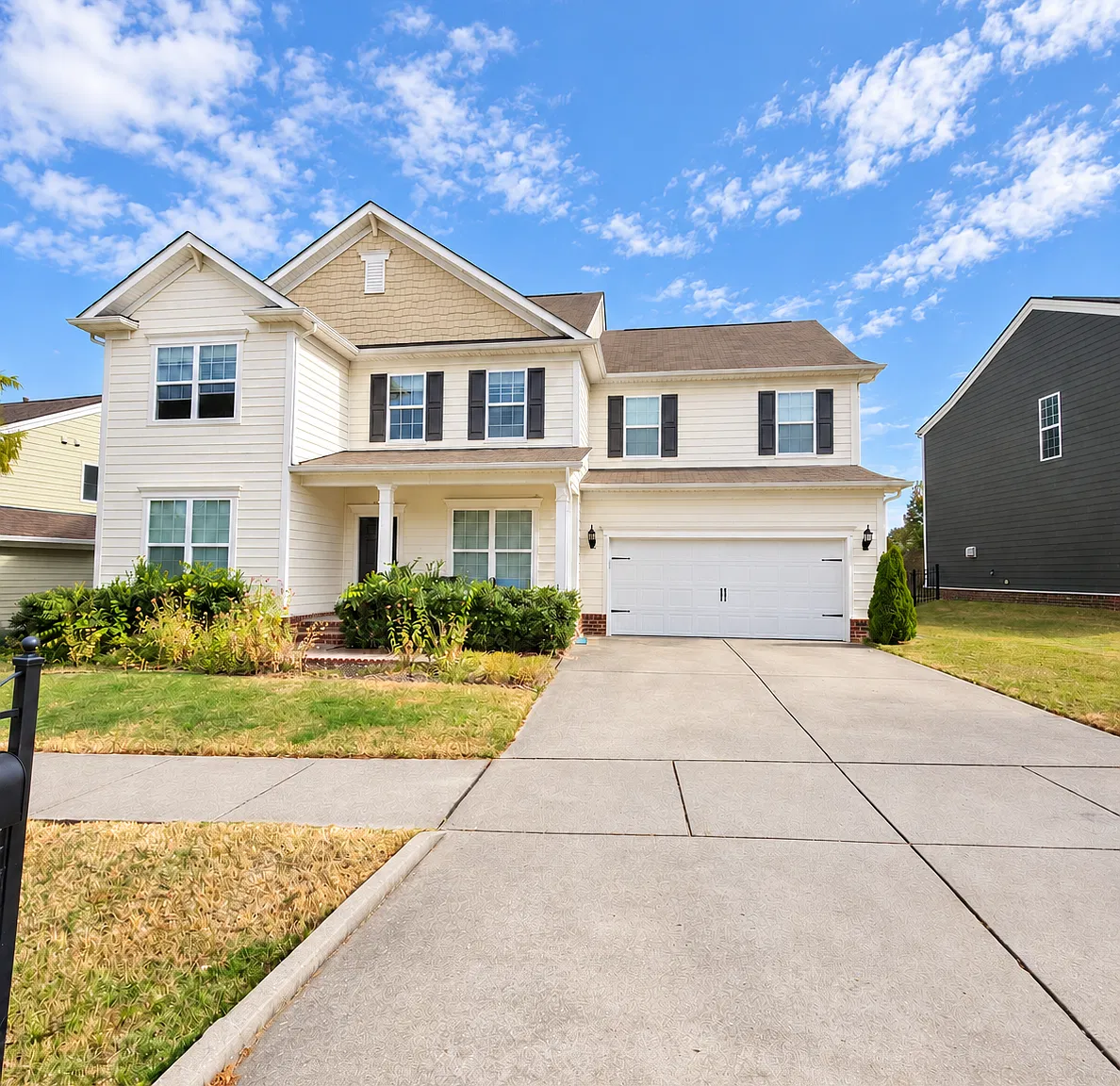 5 bed, 2958 sqft, $4,500 — Photo 1