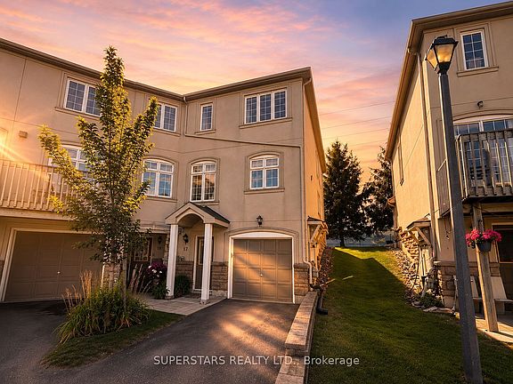 2nd image of 10 Post Oak Dr #18