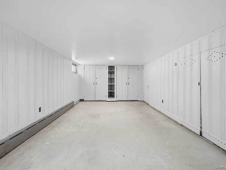 54 Vernon Pkwy — Photo 20