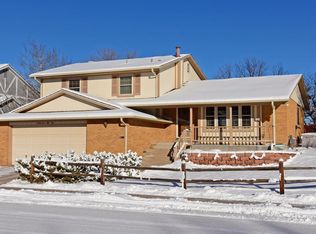 9351 W Jewell Pl, Lakewood, CO 80227