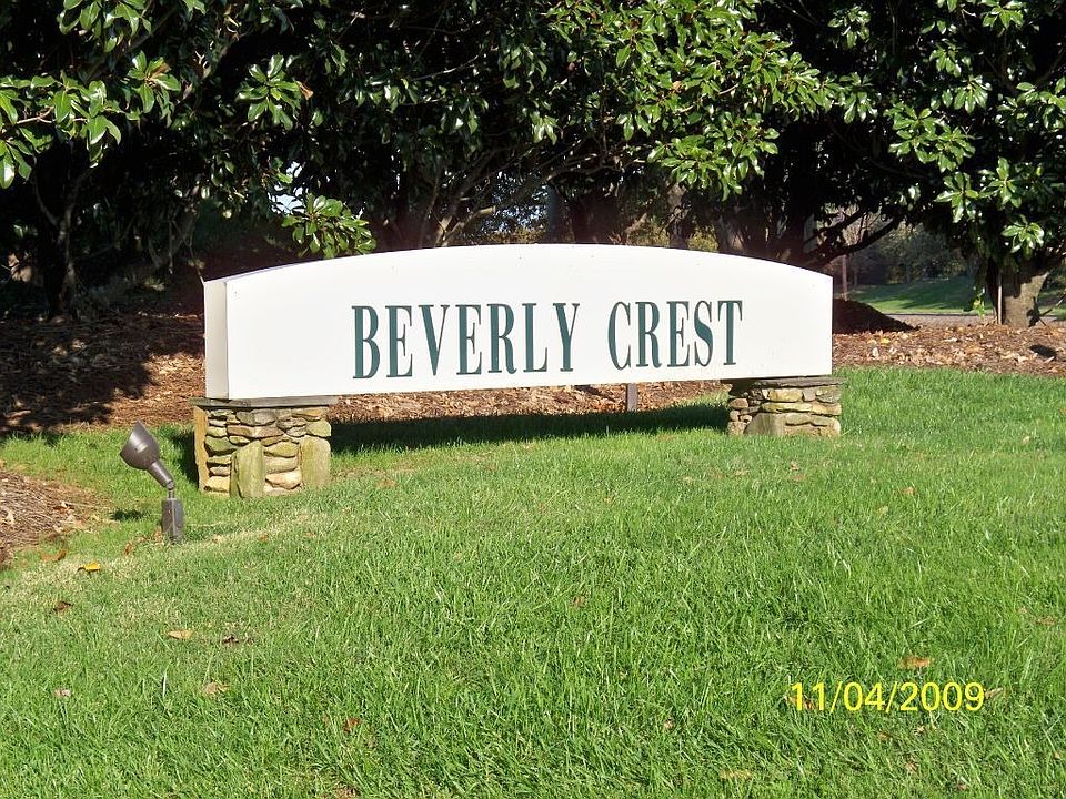 2nd image of 6808 Beverly Springs Dr