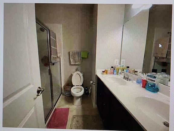 3rd image of 719 River Crest Way