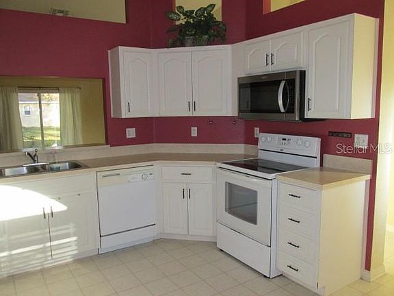 3rd image of 1208 Lysiloma Ave