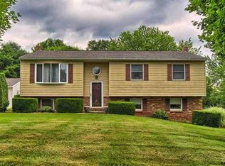 9425 Carlisle Rd, Dillsburg, PA 17019