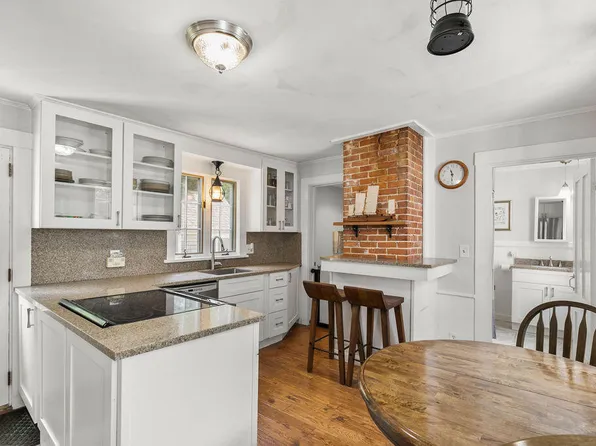 179 Main Street, Sandwich, MA 02563