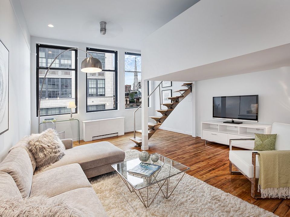 1st image of 115 4th Ave APT 6D