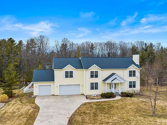 3rd image of 9219 Whippoorwill Ln