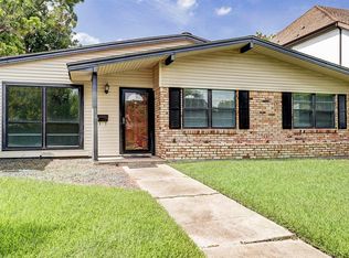 5426 Carew St, Houston, TX 77096