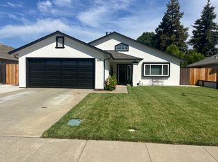 209 Suffolk Pl, Winters, CA 95694