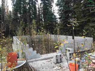 149 N Grange Hall Rd, Fairbanks, AK 99712