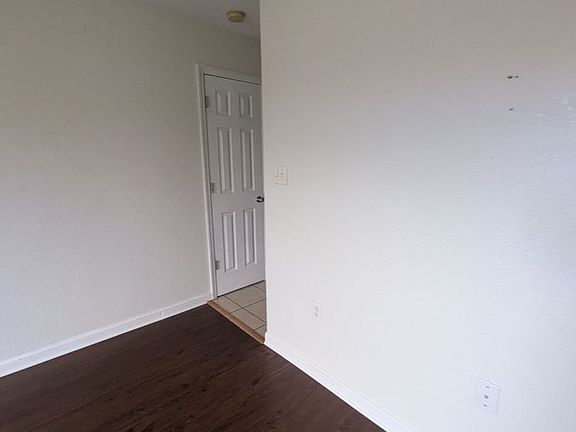 4th image of 1712 Almond Tree Pl #1712BALM