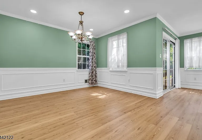 67 Nostrand Rd — Photo 13