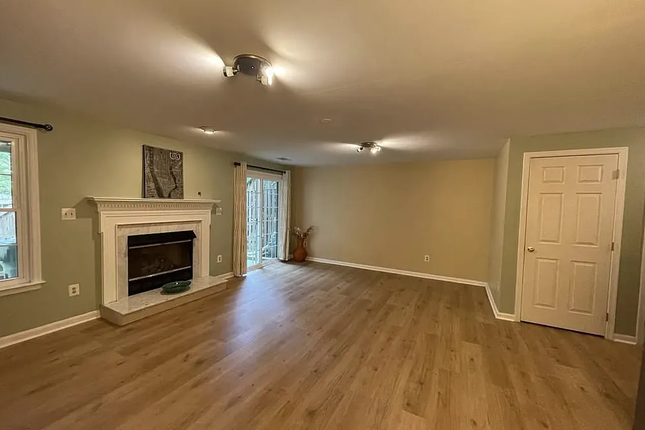1 bed, 700 sqft, $1,790 — Photo 3