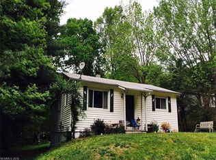 52 Breckenridge Pkwy, Asheville, NC 28804