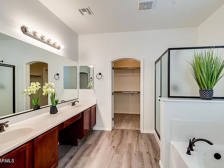 122 W Aster Dr — Photo 22