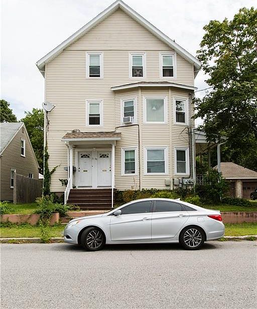 1st image of 69-71 Brookdale Blvd