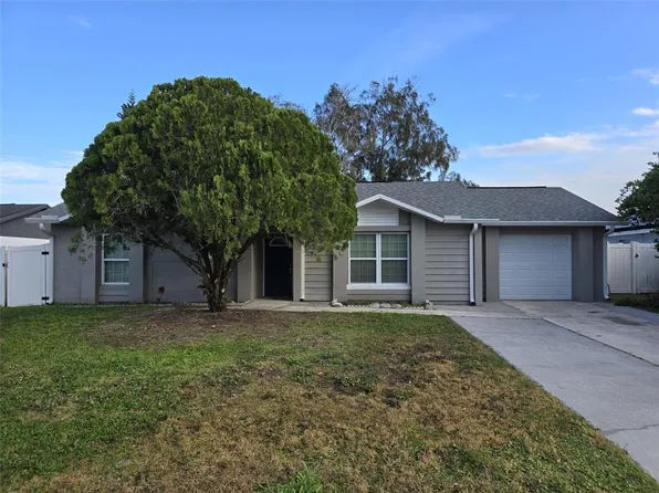 326 Colonade Ct, Kissimmee, FL 34758